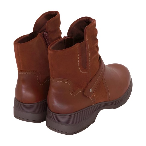 Clarks Womens Aveleigh Boot Dark Tan Leather Boots Womens Size 11 M New - Picture 2 of 12